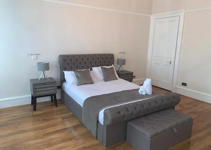 West End - Stunning, Spacious, 3 Bedroom, Main Door Flat With Private Parking *