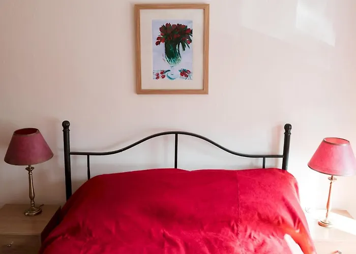 Bright 2 Bed Ground Floor Flat Next To Byres Road Lägenhet Glasgow