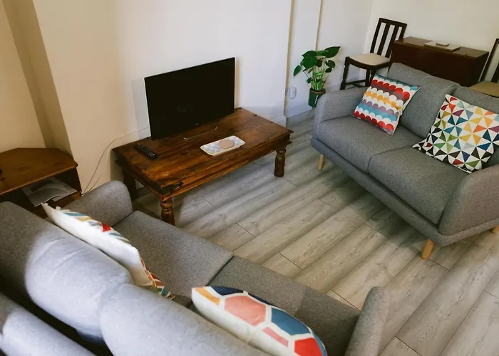 Bright 2 Bed Ground Floor Flat Next To Byres Road Γλασκώβη