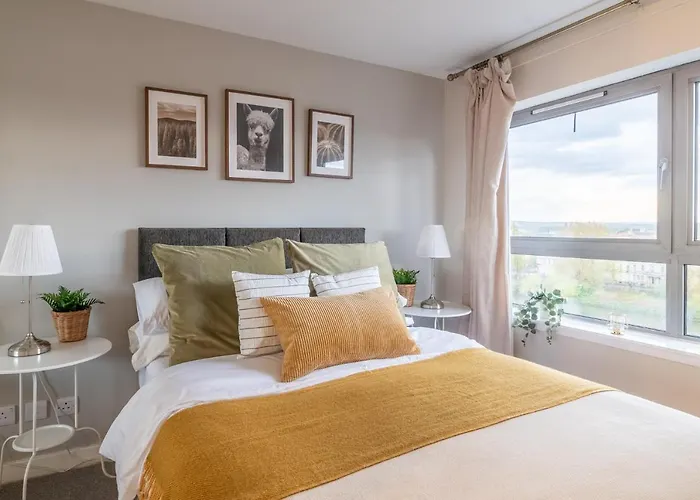 Luxury Riverview Centre דירה *