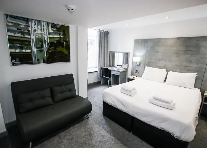 Brunswick Merchant Hotel Glasgow