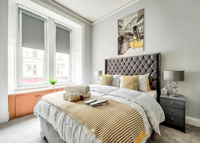 Pass The Keys Stylish 2 Bed In Heart Of West End Glasgow