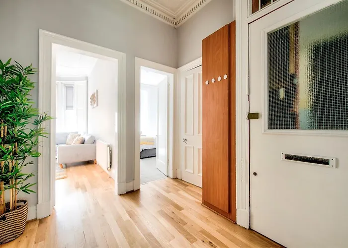 Apartment Pass The Keys Stylish 2 Bed In Heart Of West End Glasgow