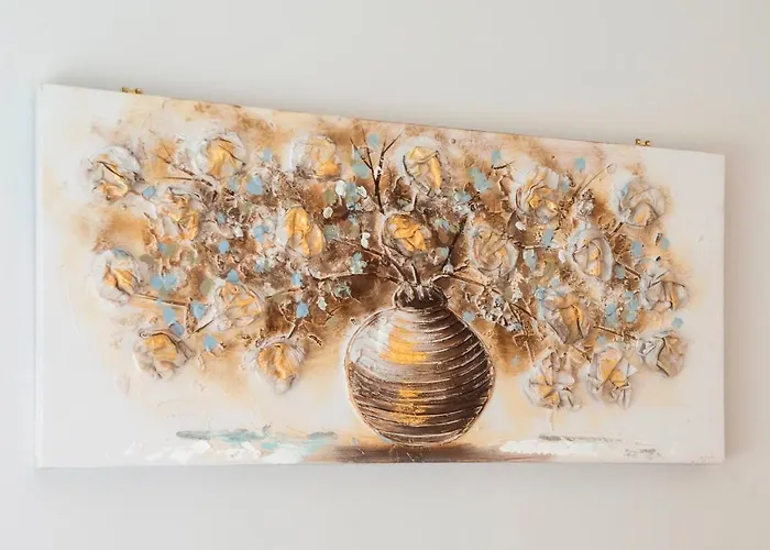 Pass The Keys Stylish 2 Bed In Heart Of West End Apartment *