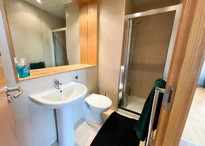 Centre 2-bed Parking Jacuzzi Bath Appartement Glasgow