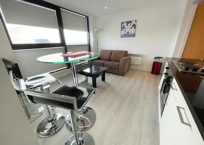 Executive 10th Floor Studio Flat Apartment Glasgow