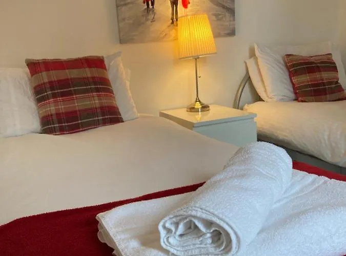 Riverside Apartments Daire