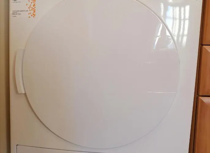 - Sleeps 2 & Freeparking During Weekend Apartament