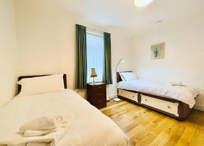 Millerston House Глазго