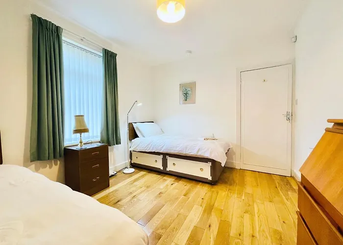 Дом отдыха Millerston House Глазго