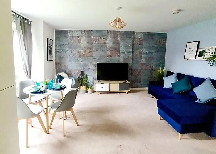 Stylish 2 Bedroom / Free Gated Parking グラスゴー