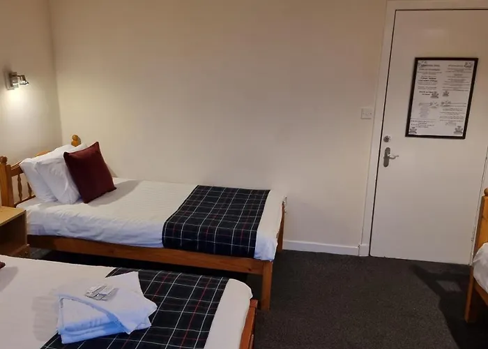 The Hampton Court Glasgow