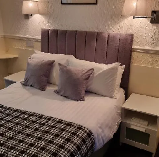 Hotel The Hampton Court Glasgow