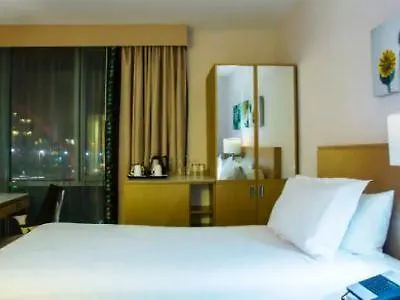 Hilton Garden Centre 4*