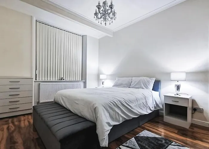 Southside: Cosy 2 Bedroom