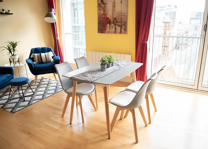 Pass The Keys Lovely 2-bed In Perfect City Location With Parking Apartamento