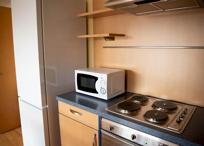 Pass The Keys Lovely 2-bed In Perfect City Location With Parking Apartamento