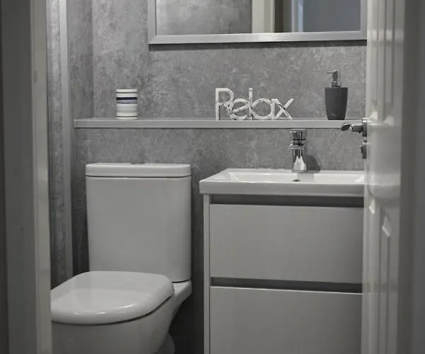 The Cluthar - Ground Floor West End Centre Rockvilla Flat & Parking * גלאזגו