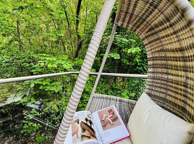 ヴィラ Designer House - Of / 'hillhead' West End G12 - Luxurious & Contemporary Detached House / Terrace / Garden / 'electric Car Charging' Garage Parking