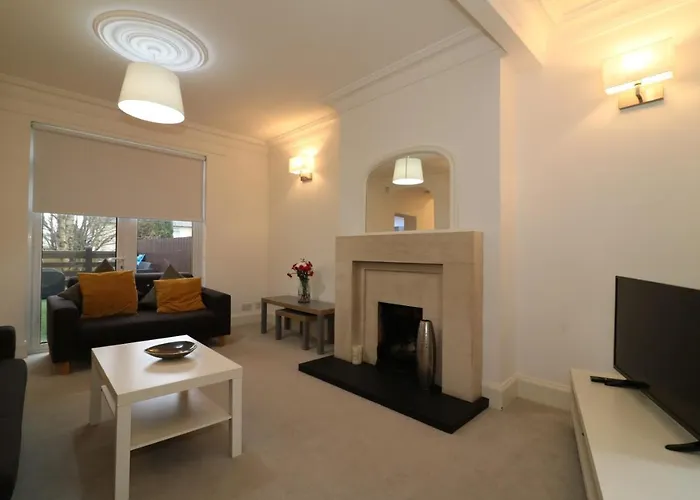 Signature - Moss View *