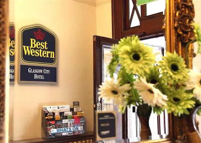 Safestay Charing Cross 3*