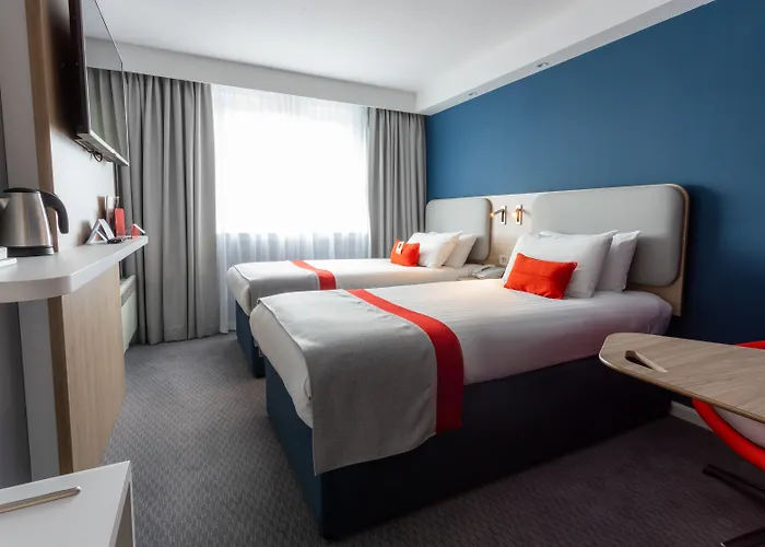 Express - - Ctr Theatreland By Ihg מלון 3*