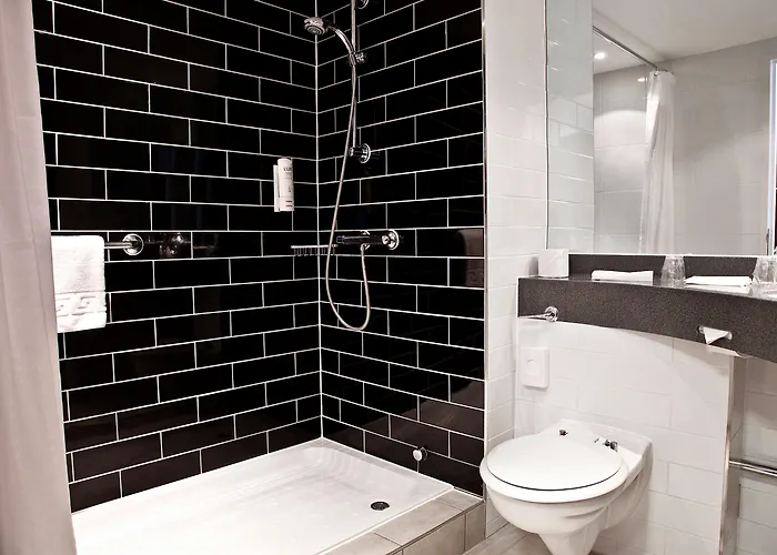 Hotel Express Greenock, An Ihg 3*