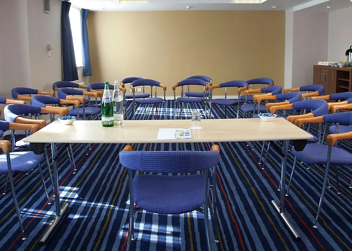 Express Greenock, An Ihg 글라스고