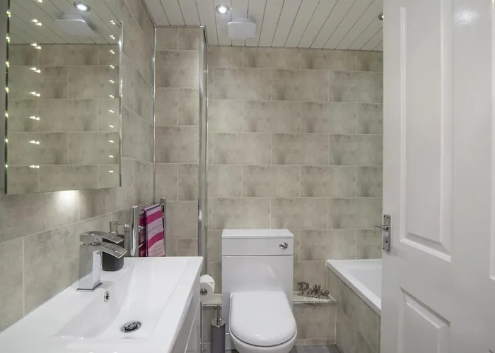 The Nelson - Spacious And Free Parking * Glasgow