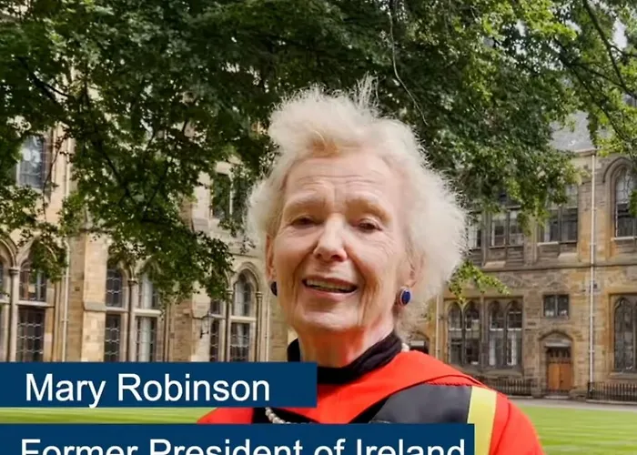 Designer House - Of / 'hillhead' West End G12 - Luxurious & Contemporary Detached House / Terrace / Garden / 'electric Car Charging' Garage Parking * グラスゴー