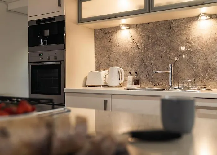 The Penthouse - Luxury Like No Other *