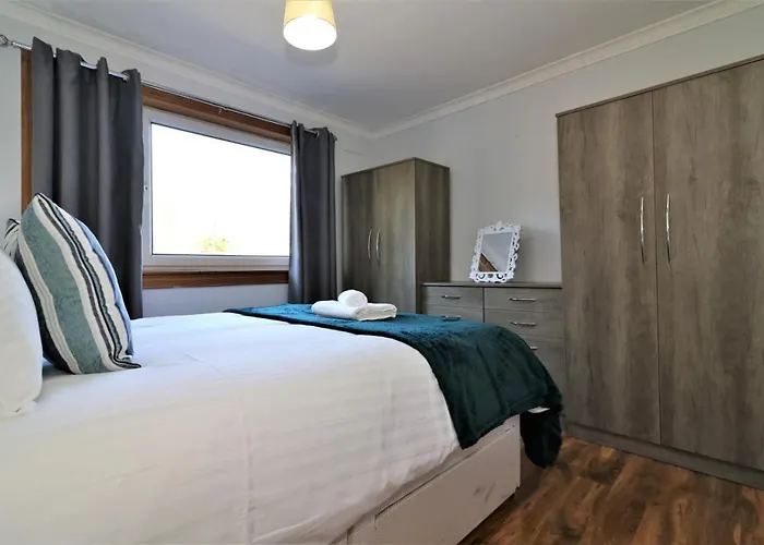 Signature - Dumbreck House Apartman Glasgow