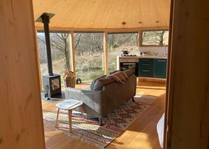 Craigmaddie Muir Roundhouse With Hot Tub Romantic, Luxury, Rural For 2 Near Milngavie Lägenhet Glasgow