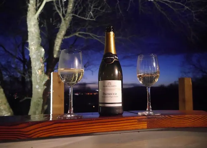 Craigmaddie Muir Roundhouse With Hot Tub Romantic, Luxury, Rural For 2 Near Milngavie شقة