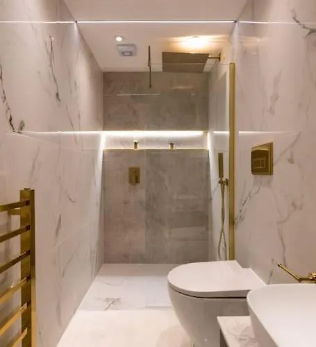 The Wilton - Your Private 5* Escape! Γλασκώβη