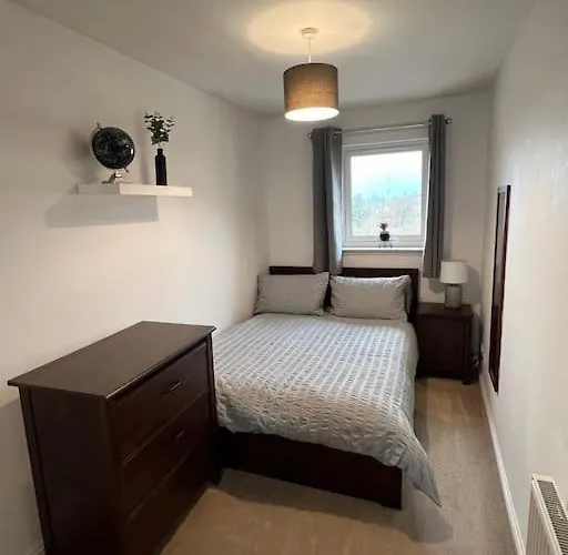 Modern 2 Bedroom Flat Near Centre 公寓 格拉斯哥