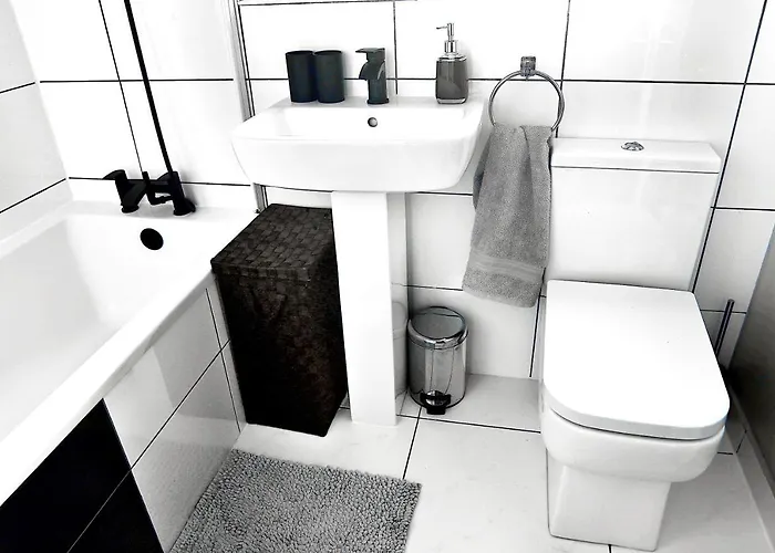 A Cosy House Near The Centre *