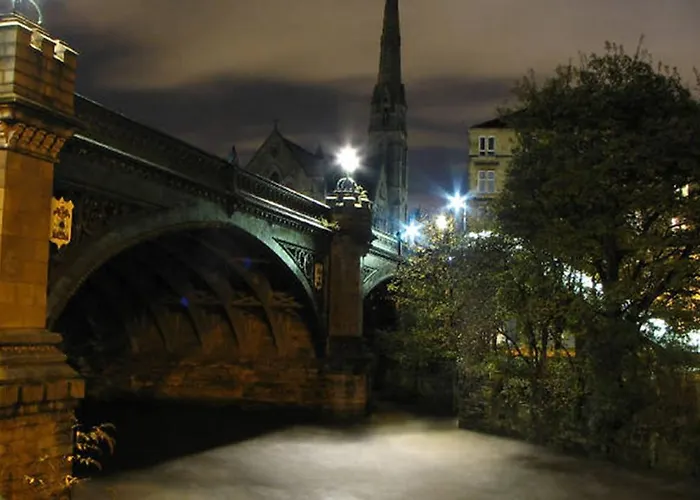 69 St Georges Mansions