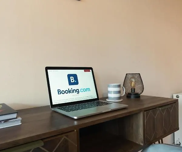 Apartament West End Escape - Prime Location *