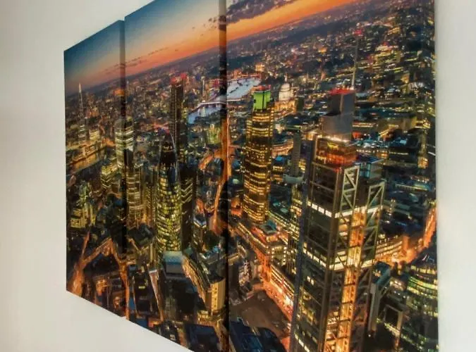 Διαμέρισμα Modern 2-bed In Secc/hydro *