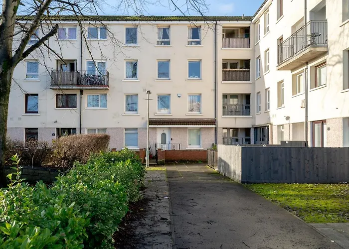 Apartman Lovely 1-bedroom With Balcony In West End *