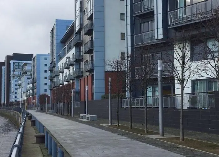 Water View Harbour Apartamento Glasgow