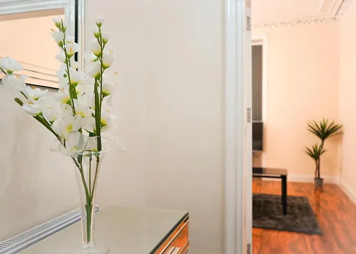 - 2 Bedroom * グラスゴー