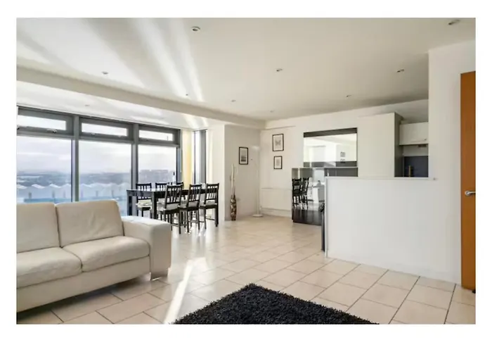 Secc Riverview Penthouse *