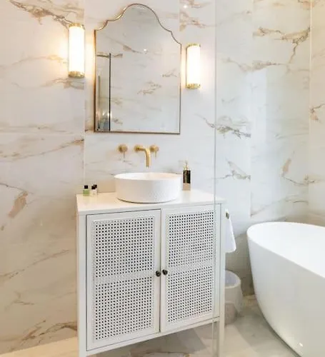 The Devonshire - Your 5 Star West End Stay! Γλασκώβη