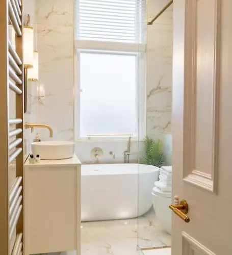 The Devonshire - Your 5 Star West End Stay! Διαμέρισμα