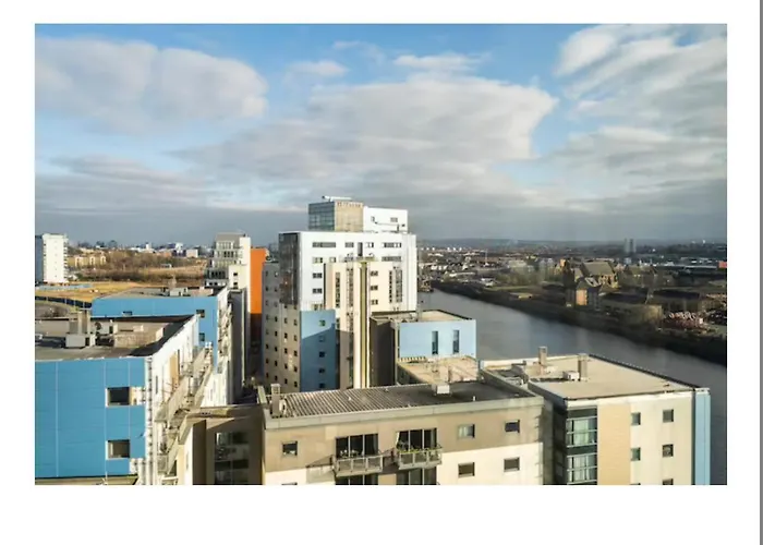 Secc Riverview Penthouse Appartamento *