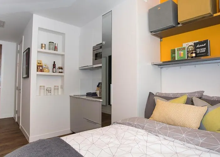 Daire Modern Living At Riverside In The Heart Of