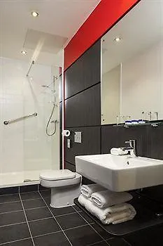 Szálloda The Address 4*