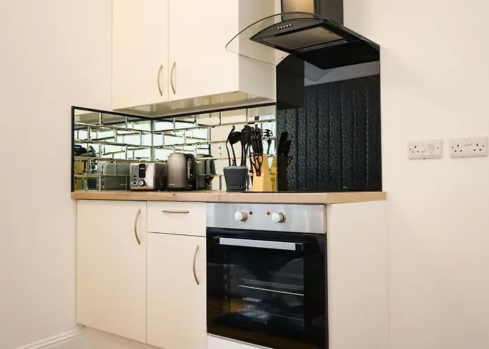 Novana グラスゴー